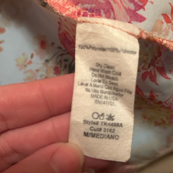 Floral kimono 143 Story by Line Up Swimsuit Coverup sz Medium sheer kimono cream - Picture 10 of 10